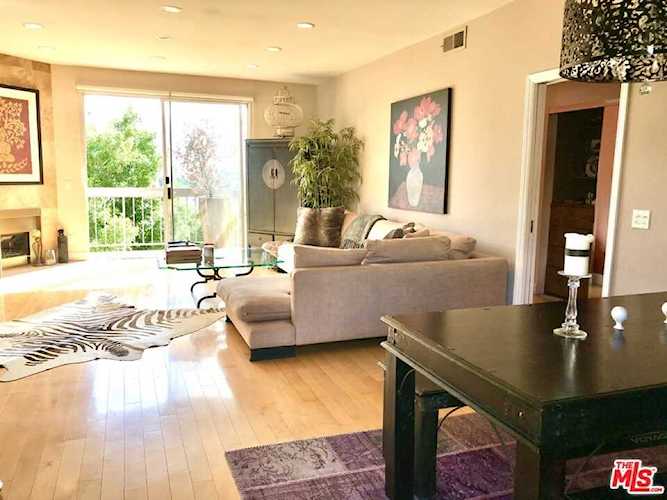2263 Fox Hills Drive #303 Los Angeles, CA 90064