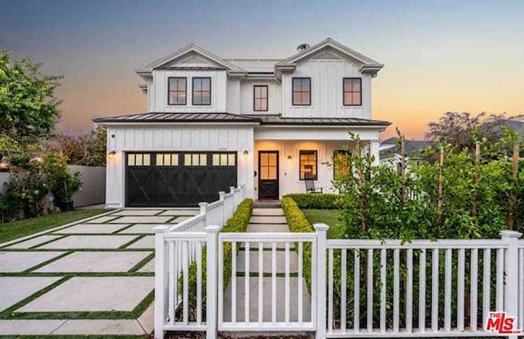 16045 Northfield Street Pacific Palisades, CA 90272