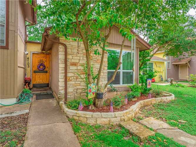 4705 Misty Slope Ln Austin, TX 78744