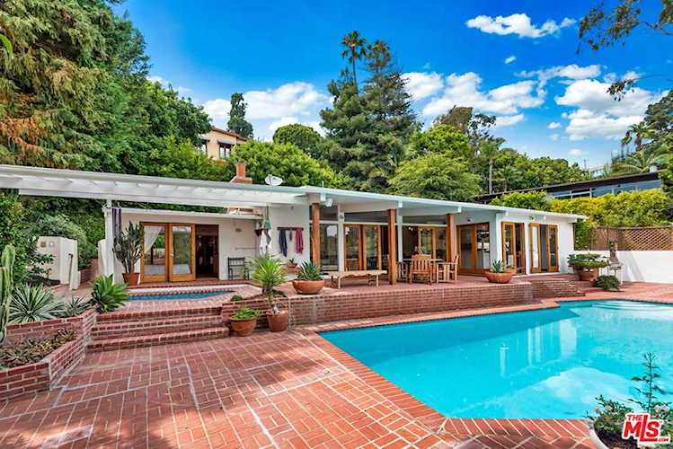 12311 Rochedale Lane Los Angeles, CA 90049