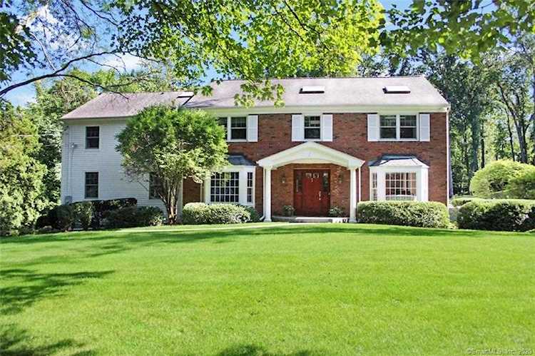 180 Dogwood Lane Stamford, CT 06903