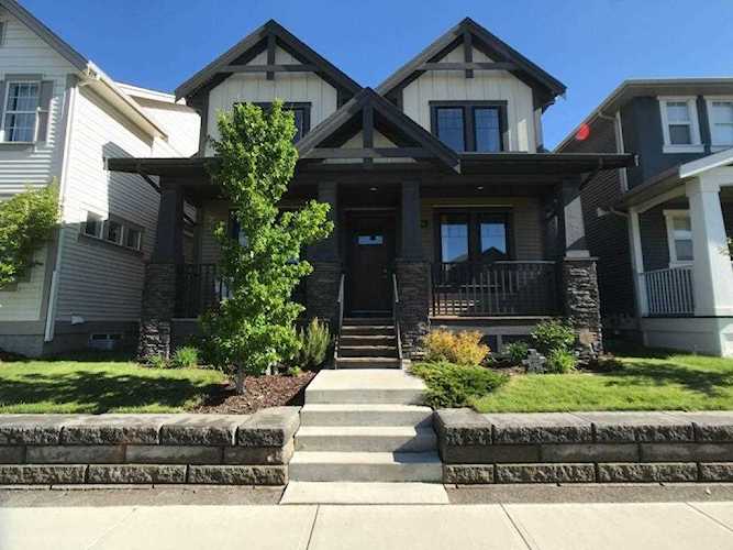 1276 Coopers Dr SW Airdrie, AB T4B 3T6