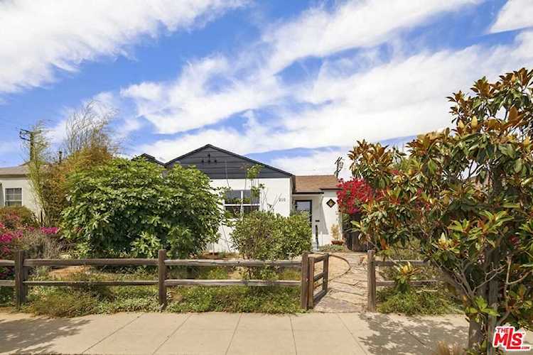 210 Dimmick Avenue Venice, CA 90291