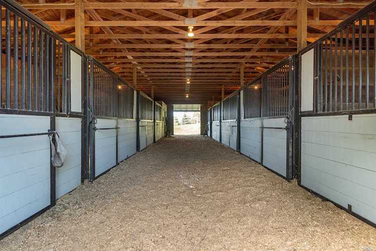 10810 Barnett Valley Road Sebastopol, CA 95472