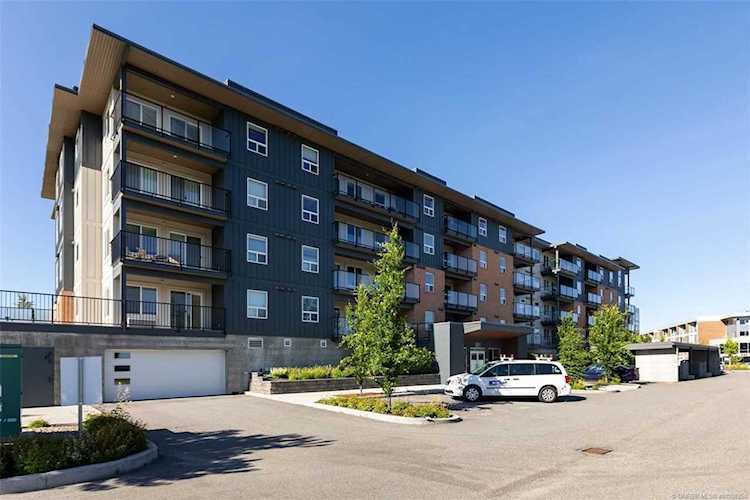 881 Academy Way Kelowna, BC V1V0A2