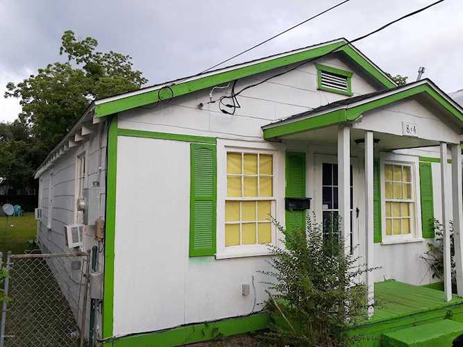 814 N 6th Street Wilmington, NC 28401