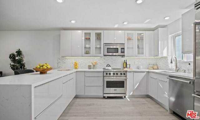 1422 California Avenue #3 Santa Monica, CA 90403