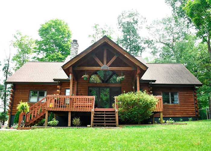 2032 Montezuma Lane Hide A Way Hills, OH 43107