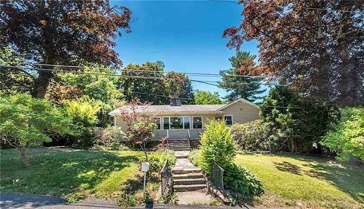 11 Highridge Road Carmel, NY 10541