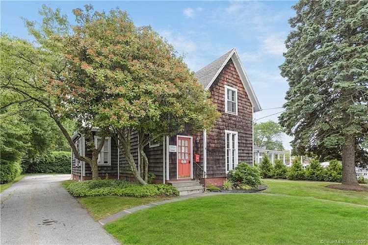 21 Broadway Avenue Stonington, CT 06355