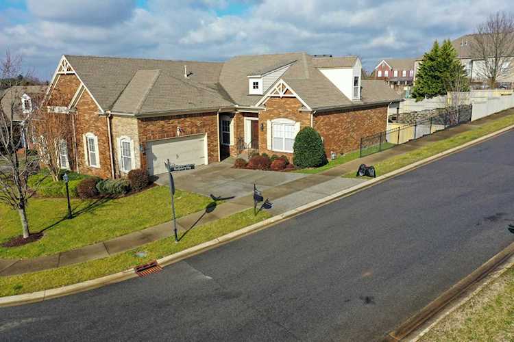 119 Huckleberry Way Hendersonville, TN 37075
