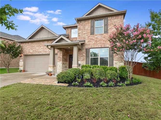 2901 Open Plain Dr Pflugerville, TX 78660