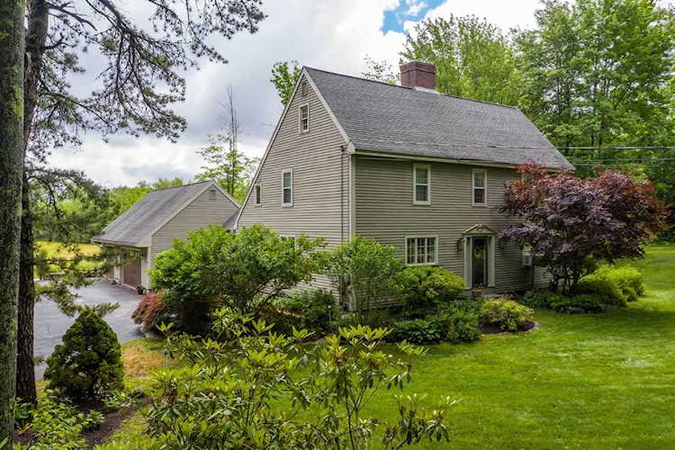 1488 Hatfield Rd Hopkinton, NH 03229