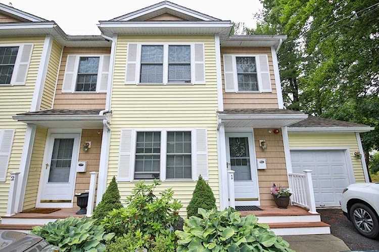 377 Berlin St #1 Clinton, MA 01510