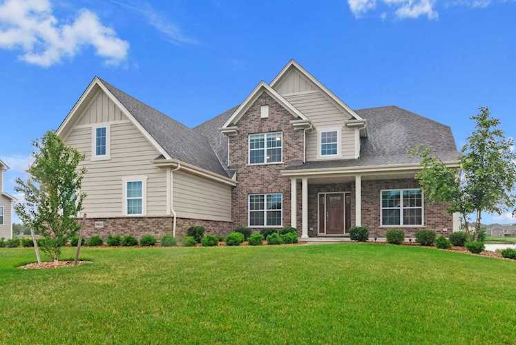 39W565 Norton Lake Dr Campton Hills, IL 60175