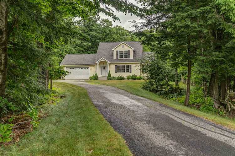 20 Westgate Rd Mont Vernon, NH 03057