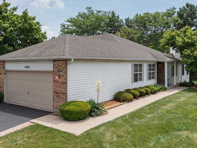 13865 S Mandarin Ct Plainfield, IL 60544