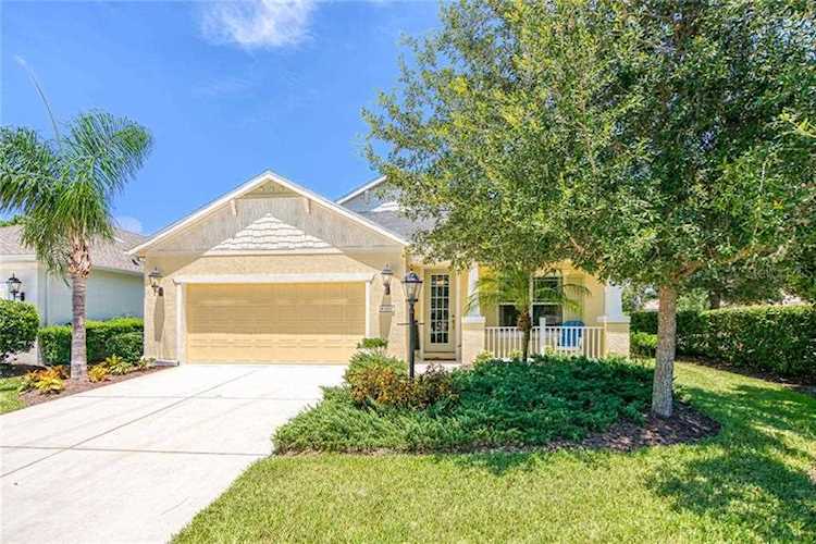 6517 Palm Leaf Ct Sarasota, FL 34243