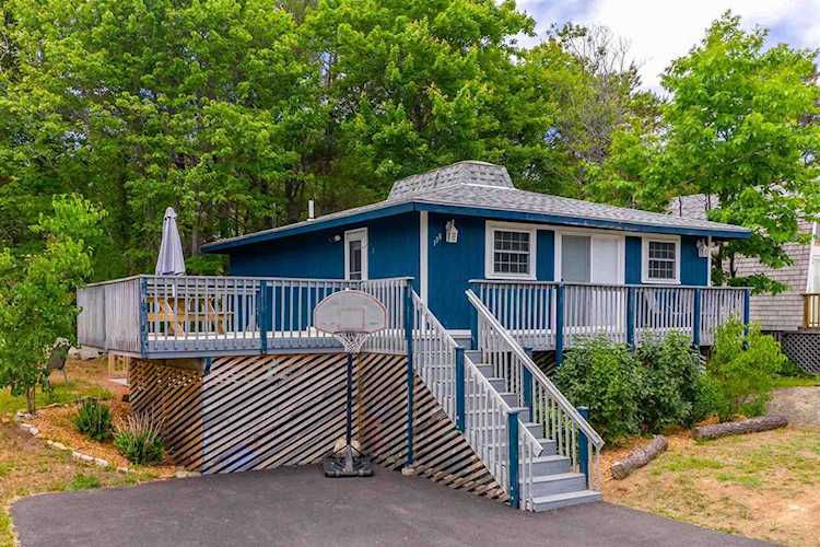 138 Cycad Ave York, ME 03909