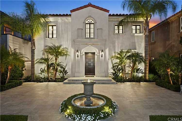 520 Santa Ana Avenue Newport Beach, CA 92663