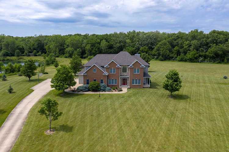 1806 E Cobble Creek Dr Mahomet, IL 61853