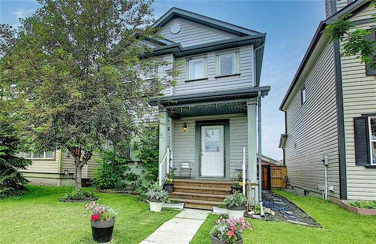 120 Everglen Rd SW Calgary, AB T2Y 5G1