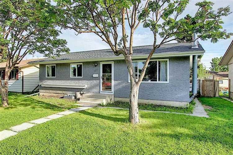 5547 Maddock Drive NE Calgary, AB T2A 3W2