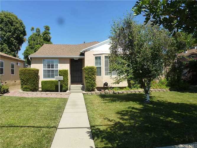 6416 Lindley Avenue Reseda, CA 91335