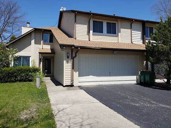 558 Lyon Dr Buffalo Grove, IL 60089