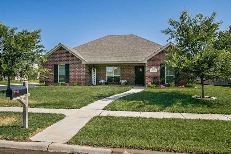 2808 Nashville AVE Amarillo, TX 79118
