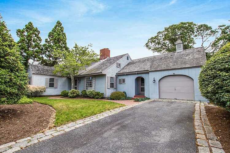 168 Uncle Barneys Rd Dennis, MA 02670