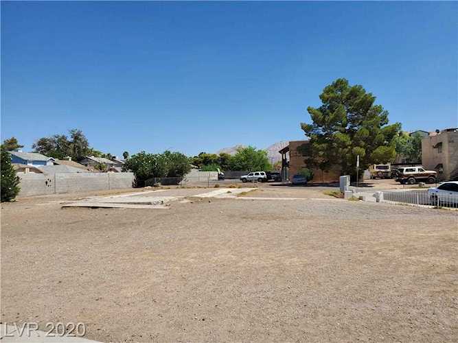 636 Triest Ct Las Vegas, NV 89110