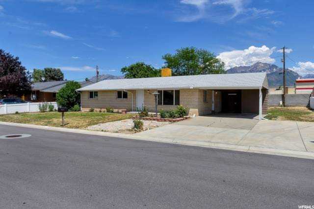 9373 S Brighton View Drive Dr Sandy, UT 84070