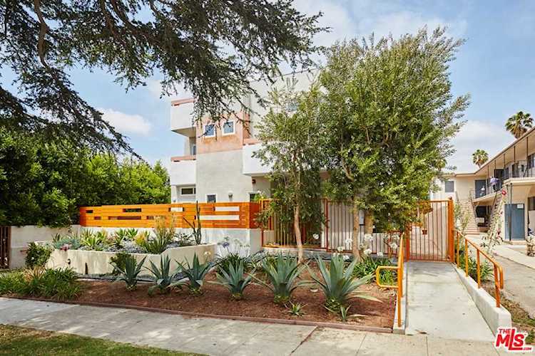 1827 16th Street #104 Santa Monica, CA 90404