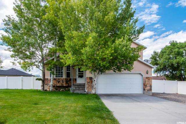 4902 W Cedar Point Peak Dr Riverton, UT 84096
