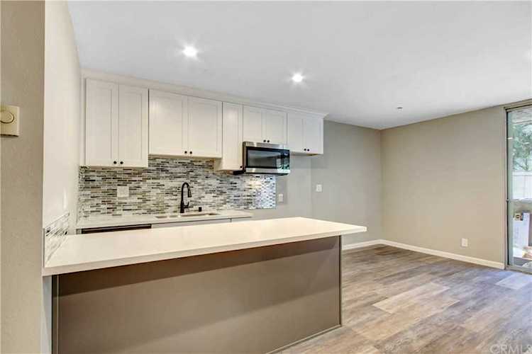 11645 Montana Avenue #121 Brentwood, CA 90049