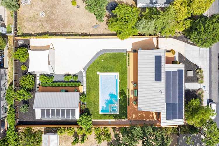 650 W Spain Street Sonoma, CA 95476