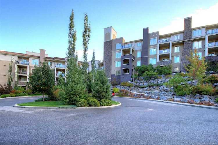 1875 Country Club Drive Kelowna, BC V1V2W7