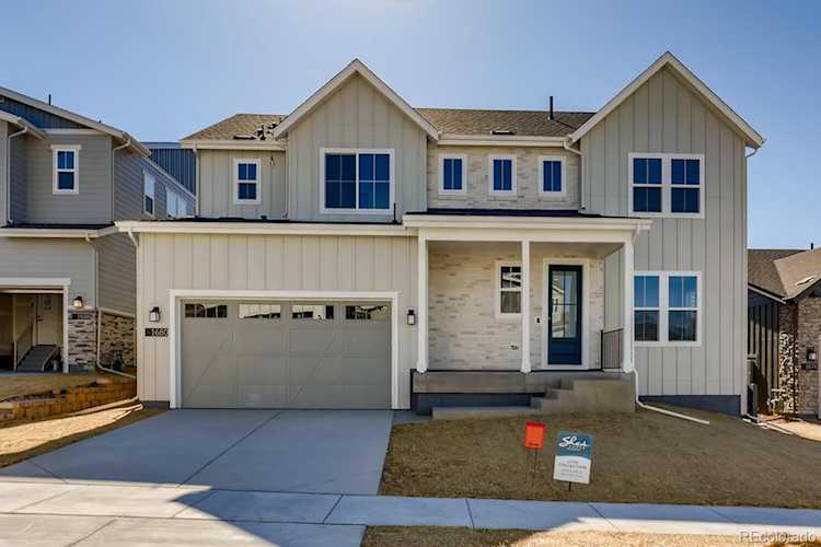 1680 Oakpoint Way Castle Pines, CO 80108