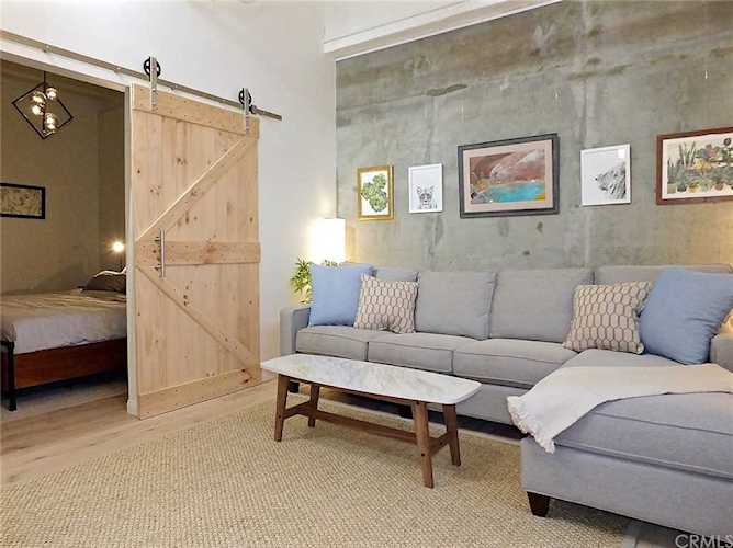 738 S Los Angeles Street #406 Los Angeles, CA 90014
