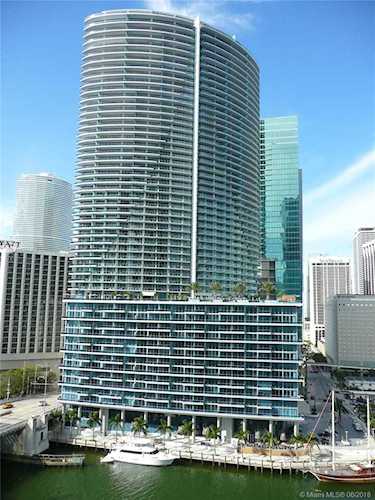 200 Biscayne Blvd #3311 Miami, FL 33131