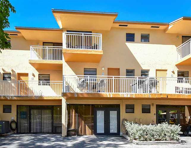 1500 Ocean Bay Dr Key Largo, FL 33037 | MLS 587985 Photo 1
