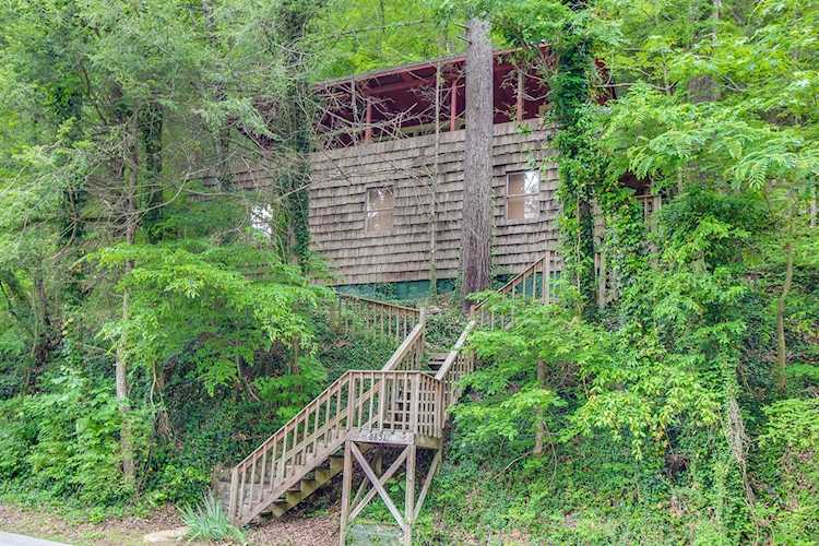 6851 Old Walland Hwy Townsend, TN 37882 | MLS 1080008 Photo 1