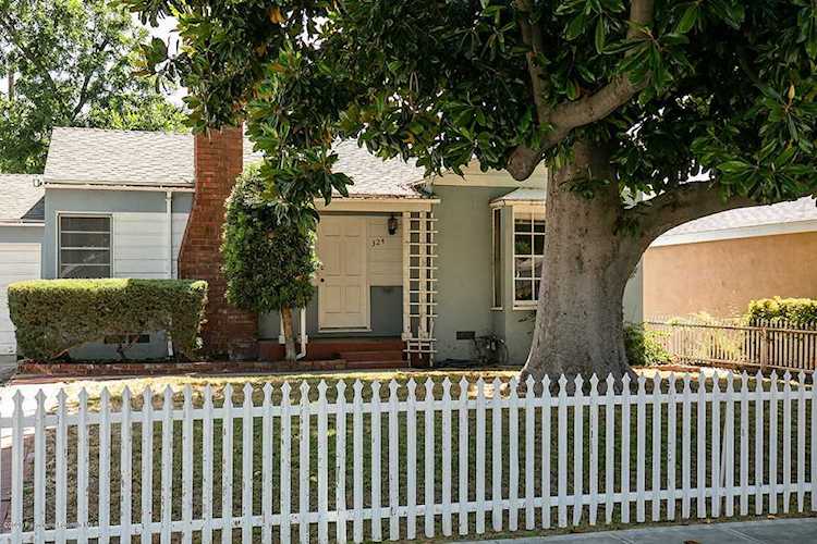 324 N Frederic Street Burbank, CA 91505