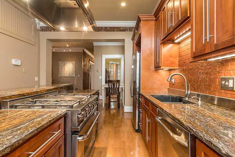 1012 Cherokee Rd Louisville KY 40204 MLS1563226