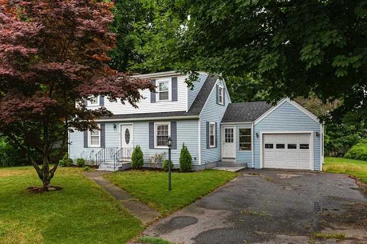 6 Fairlawn St Grafton, MA 01536