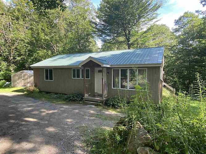 72 Edie Ln Jamaica, VT 05343