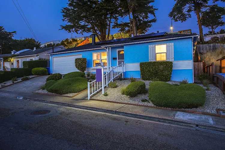 531 Vista Mar Avenue Pacifica, CA 94044