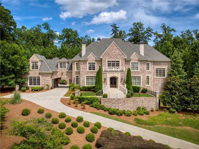 9705 Almaviva Dr Johns Creek, GA 30022