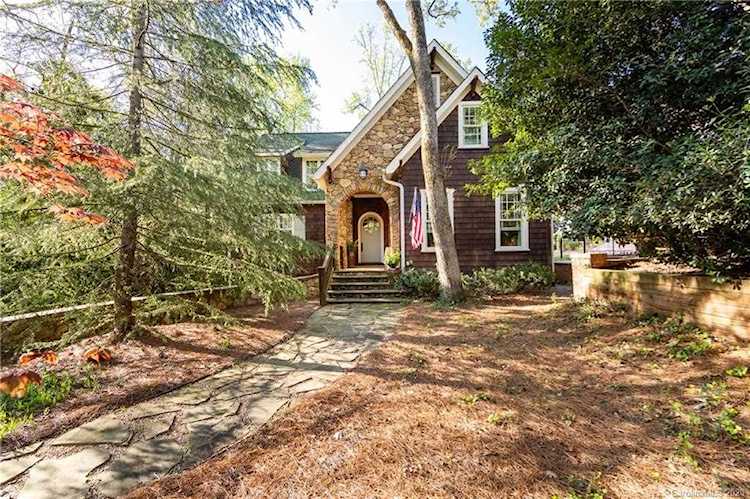 2612 Country Club Ln Charlotte, NC 28205